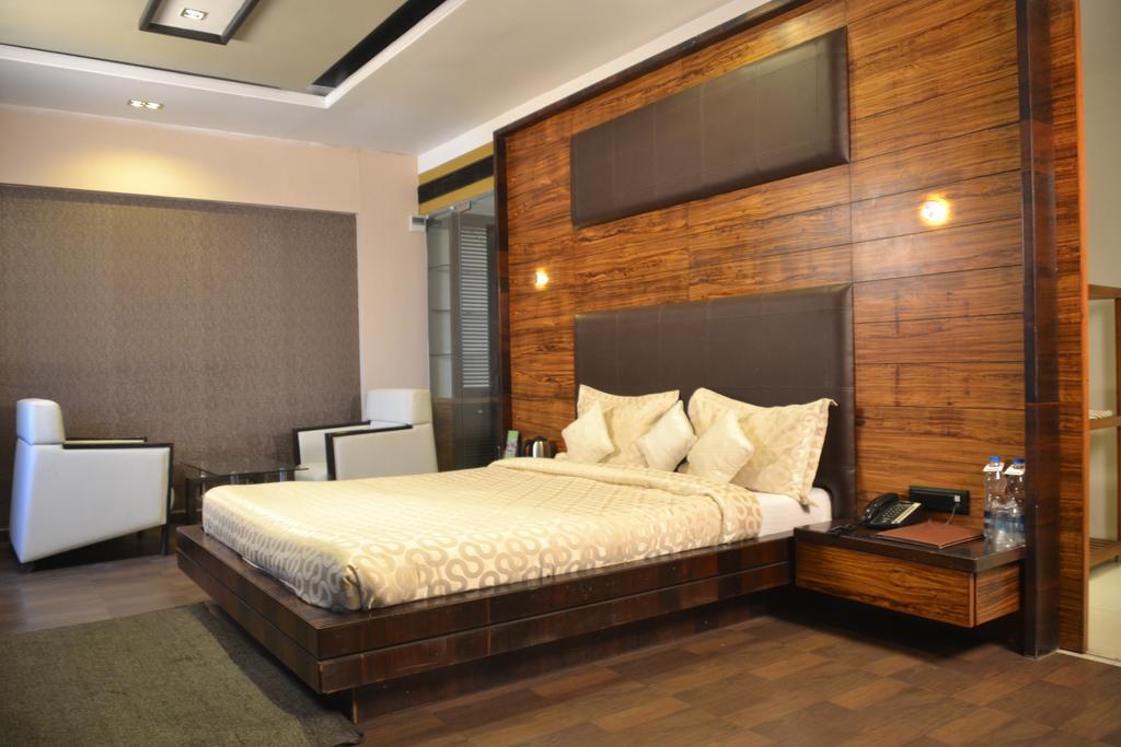 Sea Rock Inn Daman Dış mekan fotoğraf