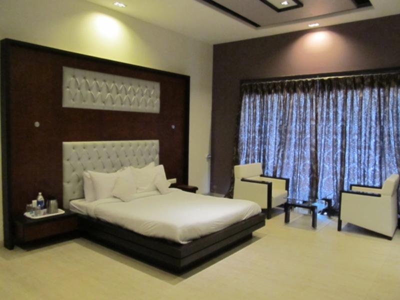Sea Rock Inn Daman Dış mekan fotoğraf
